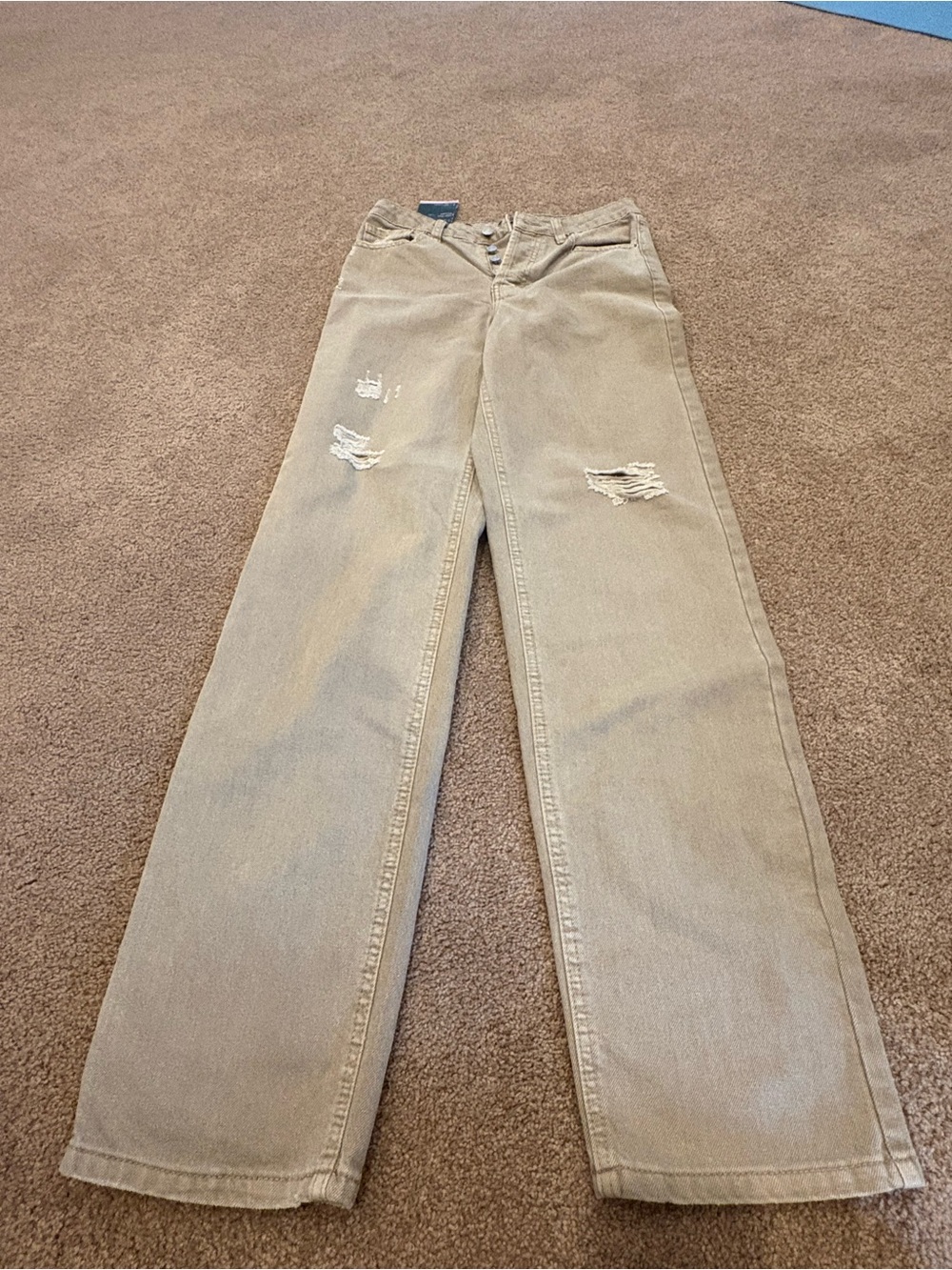 Beige wild fableDistressed Women's Jeans